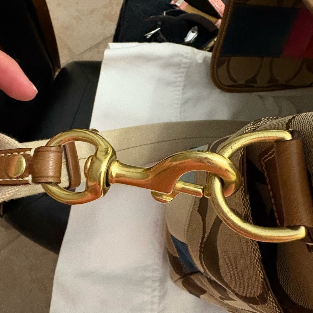 Coach Classic Multi Stripe Diaper Bag Large Lots Of Pockets Great Condition - Picture 6 of 11